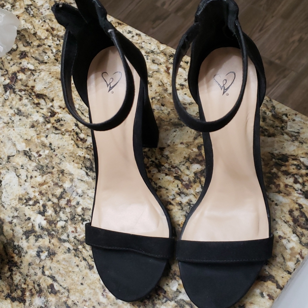 Blocked heeled sandals